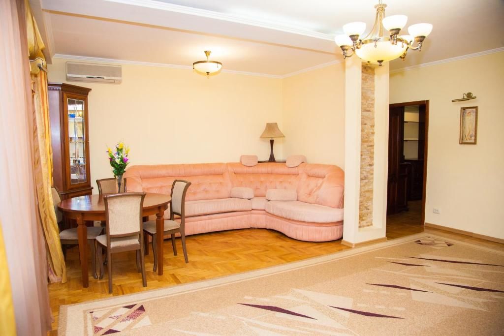 Апартаменты Lux apartment on Lermontova street with fireplace Запорожье-35